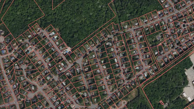 When boundaries shift: How Lens helps you spot parcel area changes